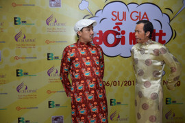 Hoài Linh gặp tai nạn trên sân khấu vẫn hết mình trong liveshow 'Sui gia đối mặt'