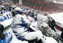 Những hình ảnh không thể tin nổi về đợt lạnh kỷ lục ở Mỹ