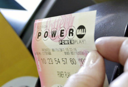 Một người Mỹ trúng xổ số 559 triệu USD