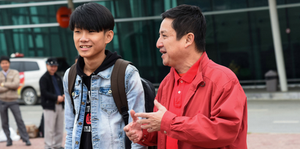 Trước khi tạm biệt 'Táo quân', Chí Trung tận tâm đi làm từ thiện gây xúc động
