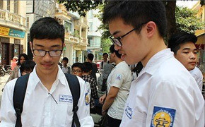 Đề thi thử môn Văn kỳ thi THPT Quốc gia 2018 tại chuyên Hạ Long