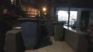 Làm việc liên tiếp nhiều giờ ngoài trời lạnh, công nhân vệ sinh thiệt mạng