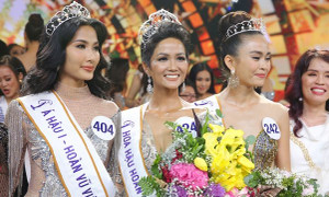 Lộ diện người khuyến khích, 'xúi' H'Hen Niê đi thi Hoa hậu