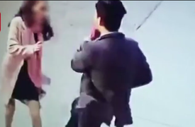 Video: Chủ cửa hàng vượt 860 km trong đêm để đánh khách nữ phàn nàn dịch vụ