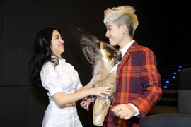 Nhiều người nói Đức Phúc bị lây tính khi chơi thân, Hòa Minzy nói gì?