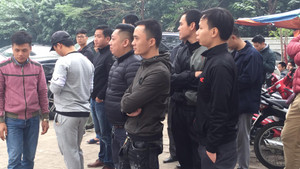 Lái xe Uber, Grab giãy nảy vì chiết khấu quá cao