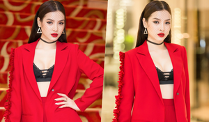 Diện trang phục cá tính, Phương Trinh Jolie vẫn khoe nội y sexy bốc lửa