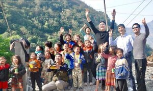 Câu lạc bộ CX5 & Friends đem niềm vui đến cho bà con vùng cao Sơn La