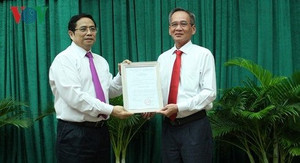 Ông Lữ Văn Hùng chính thức giữ chức Bí thư Tỉnh ủy Hậu Giang