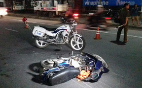 Tông chết người trên đường truy đuổi xe vi phạm: CSGT có phạm tội?