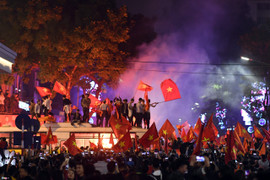 Phó Thủ tướng yêu cầu ngăn chặn đua xe, quá khích khi cổ vũ U23 Việt Nam