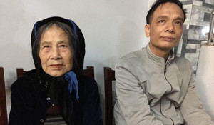 Bà nội cầu thủ Quang Hải: 'Cháu đã ghi 1 bàn vào lưới nên không phải buồn'