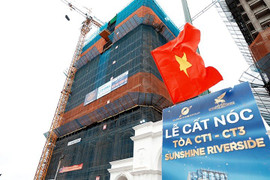 Tưng bừng lễ cất nóc dự án đẳng cấp 5 sao Sunshine Riverside