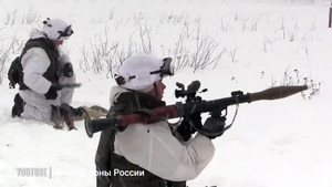 Video: Lính thủy đánh bộ Nga tập trận trong băng tuyết