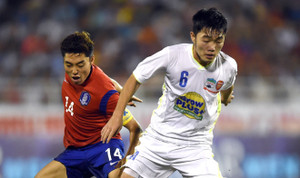 Video: HAGL chào đón Xuân Trường trở lại sau 2 năm xuất ngoại