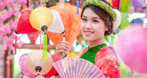 Nữ sinh Hà thành đẹp cuốn hút trong bộ ảnh đón Xuân