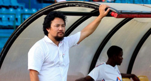 ‘Nhiều CLB V.League coi người đại diện như kẻ trục lợi’