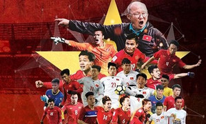 Hết mừng công ở TP.HCM, U23 Việt Nam lại về Hà Nội giao lưu