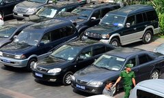 Tổng Cục Đường bộ đấu giá ô tô công chỉ 12 triệu đồng: Thanh lý xe hay bán sắt vụn?