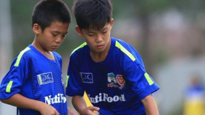 ‘Siêu nhân’ nhà bầu Đức tài năng hiếm có thể vượt Công Phượng