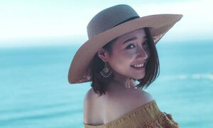 Nhã Phương đến tận nơi xin lỗi BTC Mai Vàng vì vụ Trường Giang cầu hôn