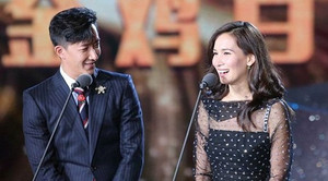 Công bố hẹn hò, sao nữ 'Chiến lang' bị khui chuyện quá khứ