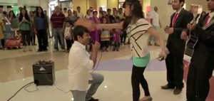 Video: Những màn cầu hôn thất bại thê thảm nhất mọi thời đại