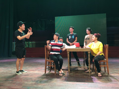 Hoài Linh, Trường Giang, Trấn Thành dành trọn dịp Tết trở lại sân khấu đóng kịch dài