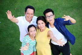 Diva Mỹ Linh kể chuyện tình của con trai hot boy với bạn gái ngoại quốc gây xúc động