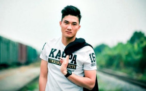 Thủ môn đẹp trai nhất nhì U23 Việt Nam: Tết này vẫn ế vì chưa có ai yêu