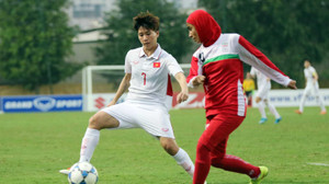 Tuyết Dung vào top 8 cầu thủ đáng xem nhất châu Á 2018