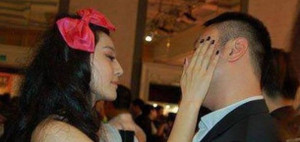 Diễn viên nữ tố Triệu Vy sử dụng ma túy, Phạm Băng Băng trác táng