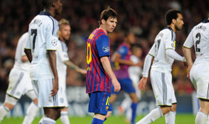 Chelsea - Barca: Nỗi sợ hãi thầm kín của Messi