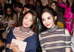 Kim Hee Sun xứng danh 'trường thành nhan sắc' khi đọ dáng với mỹ nhân Trung Quốc