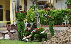 Mâu thuẫn qua mạng xã hội, hai nhóm thanh niên mang hung khí hỗn chiến