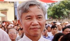 Tiến sĩ Vũ Thế Khanh: 'Tục đốt vàng mã làm người ta hiểu nhầm về thế giới tâm linh'