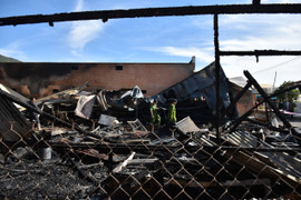 'Bà hỏa' thiêu rụi xưởng gỗ lúc rạng sáng ở Lâm Đồng