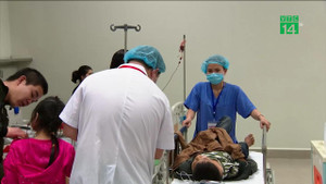 Đêm trắng của các bác sỹ Khoa Cấp cứu và Chống độc