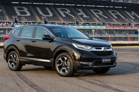 Giật mình giá xe Honda Cr-V rẻ hơn 240 triệu đồng sau khi thuế về 0%