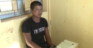 Mất mạng vô cớ khi sang nhà hàng xóm chơi