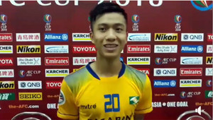 Video: Phan Văn Đức nói gì khi giúp SLNA đánh bại nhà vô địch Malaysia?