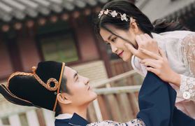 Những điều ngọt ngào Ông Cao Thắng dành cho Đông Nhi suốt 9 năm yêu nhau