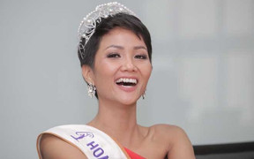 H'hen Niê tiết lộ hành động lãng mạn khó tưởng tượng với bạn trai