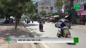 Video: Miền Bắc chuyển mùa, nóng trên 30°C