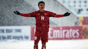 Công ty lạ hoắc ở Đức tự nhận đang quản lý ngôi sao U23 Việt Nam