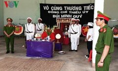 Thăng quân hàm cho chiến sỹ hy sinh cứu tài xế bị nước cuốn trôi