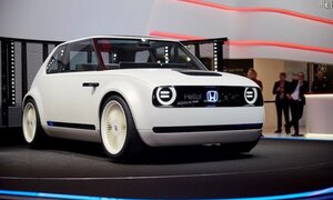 Honda cho phép đặt hàng trước mẫu xe điện 'kỳ quặc' Urban EV vào đầu năm sau