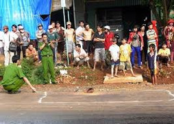 Làm mương trước cổng nhà dân, xóm trưởng bị đâm chết