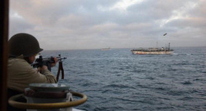 Đánh cá trộm, 5 tàu cá Trung Quốc bị truy bắt quốc tế