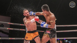 'Thánh Muay Thái' Buakaw thua sốc, lỡ đai vô địch thế giới